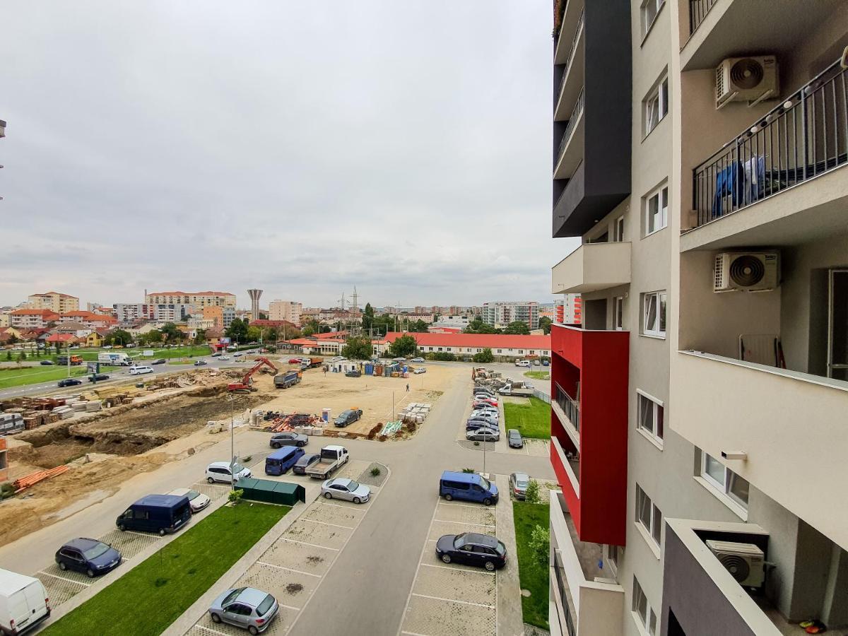 Central.Deluxe.Apartament.Oradea Buitenkant foto